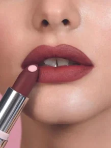 Batom Avon Hydramatic Nude Intenso
