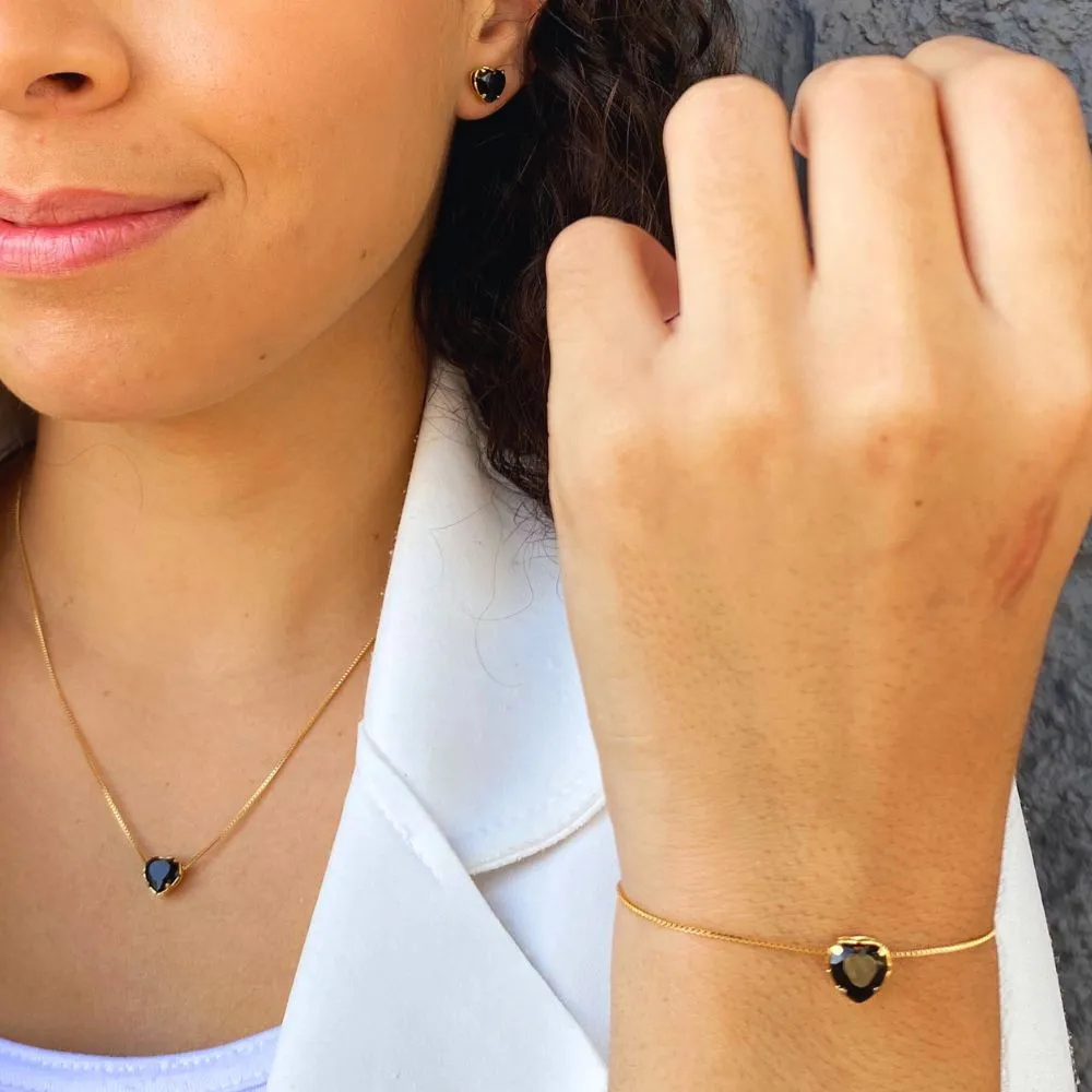 Conjunto Colar, Pulseira Gravatinha E Brinco De Coração Pedra Preta Folheado A Ouro 18k - Imagem 3
