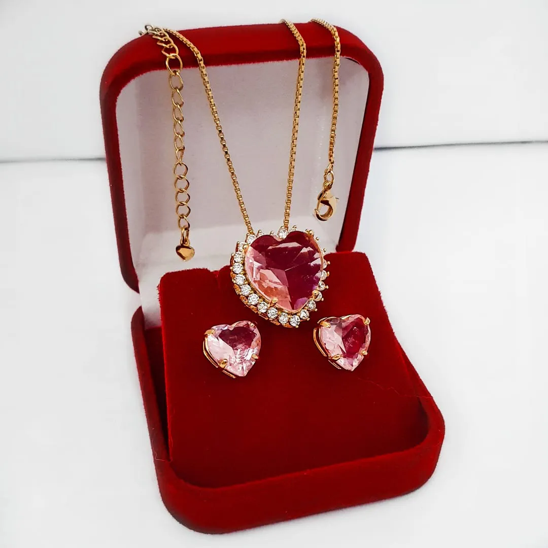 Conjunto Barbie Coração Pedra Rosa Zircônia Folheado A Ouro 18k
