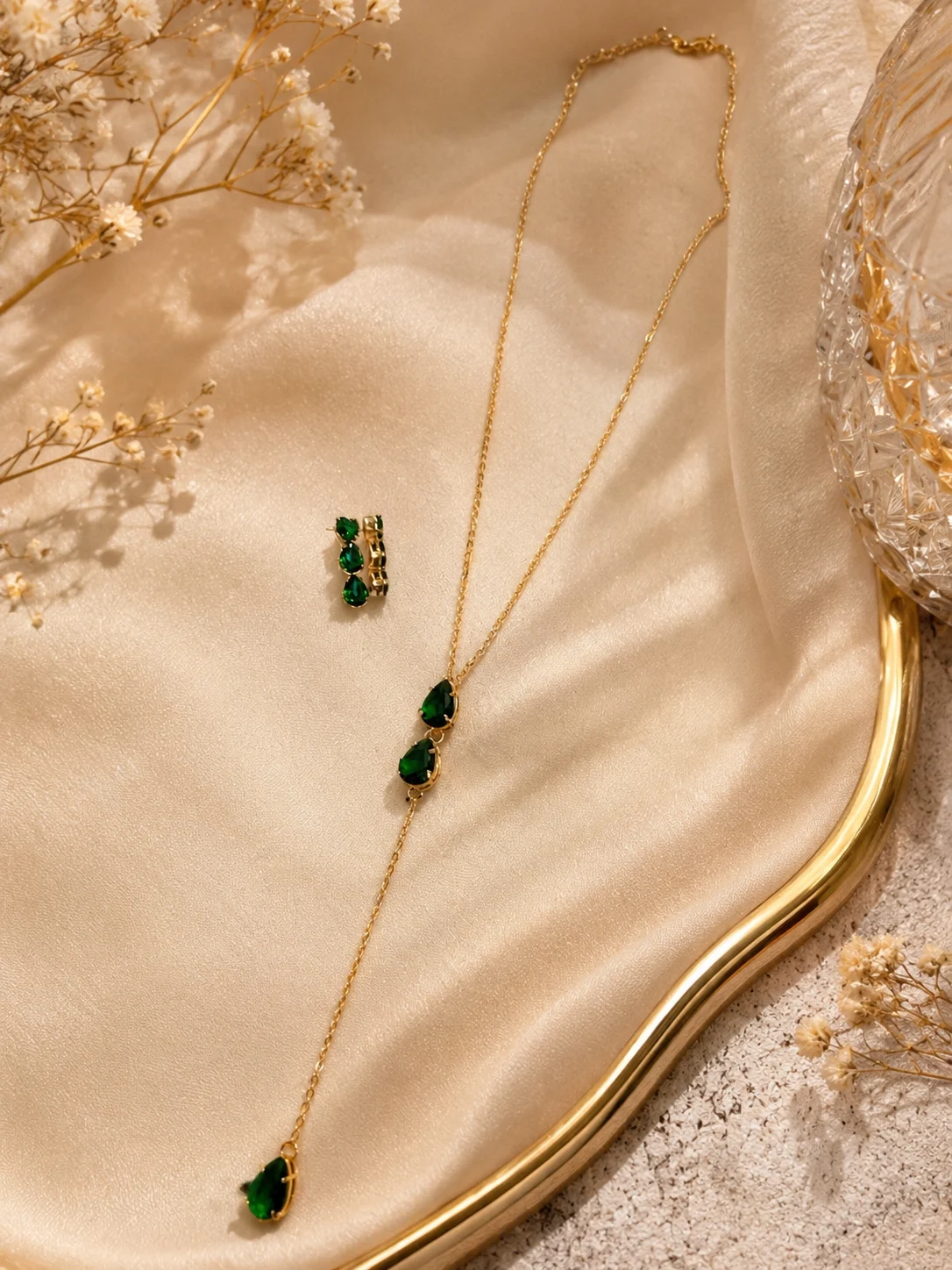 Conjunto Colar Longo E Brinco Gota Verde Folheado A Ouro 18k - Imagem 3