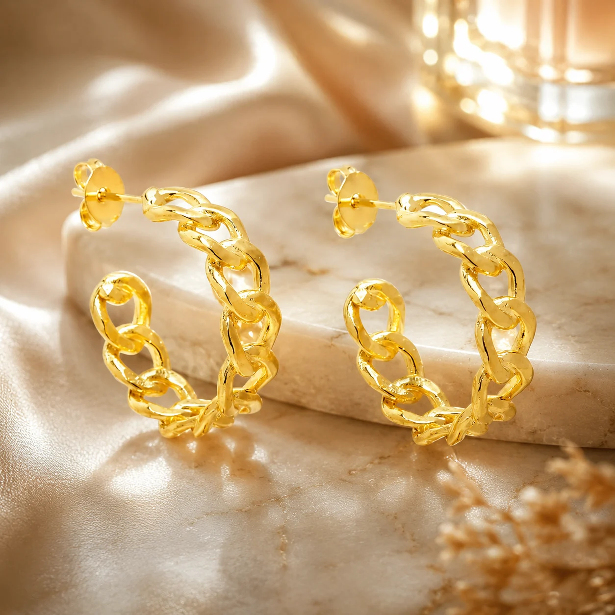 Brinco Argola Correntaria Elos Folheado A Ouro 18k - Imagem 2