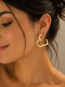 Brinco Argola Coração Folheado Dourado em Flash Ouro 18k