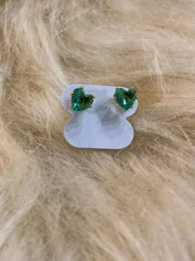 Brinco Coração Zirconia Verde Folheado a Ouro 18k